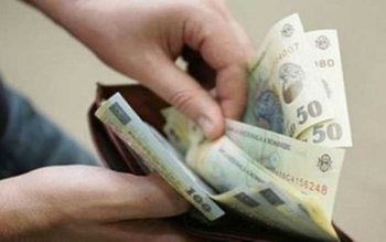 Lovitură pentru bugetari. Premierul Cioloș …