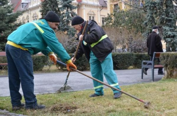 Prefectul de Botoşani a emis un ordin privind instituirea „Lunii curăţeniei”