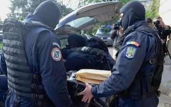 Botoșănean cercetat pentru ameninţare şi …