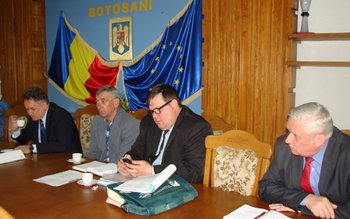 Mesajul conducerii Academiei de Ştiinţe …