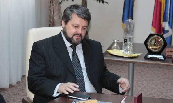 Preşedintele CJ Botoşani propune extinderea reţelei de gaz în oraşele Flămânzi, Săveni şi Darabani