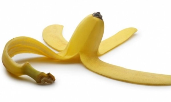 Nu mai arunca cojile de banane! Iată câte minuni poți face cu ele