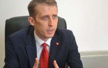 Primarul Botoşaniului, Ovidiu Portariuc, vrea …