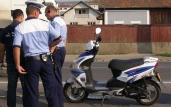 Tupeu de nedescris. A condus …