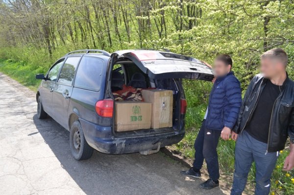 Ţigări de contrabandă de peste 16.000 de lei confiscate la frontiera de est