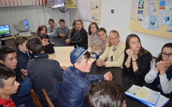 În prag de examene, o …