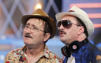 Țociu și Palade, dați afară …