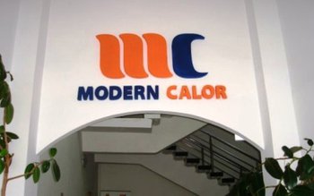 Vezi programul caseriilor Modern Calor …