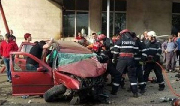 Cei doi șoferi implicați în groaznicul accident din Darabani au fost reținuți