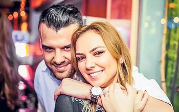 Se anunță nuntă mare în …