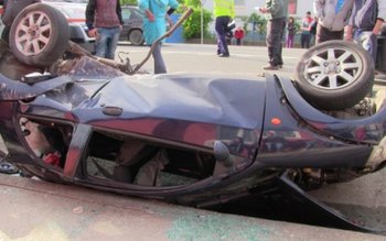 Accident grav. O cântăreaţă de …