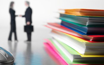 Legile privind achiziţiile publice au …