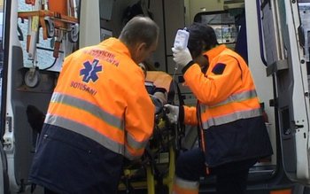 Adolescentă lovită de mașină. O …