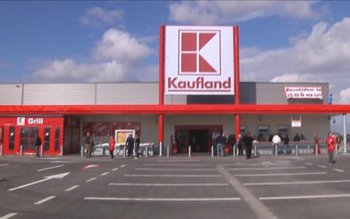 Record la Kaufland! Rupe tot …