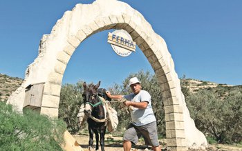 Află ce caracterizare le-a făcut …