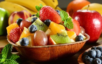 Când se consumă fructele: înainte …