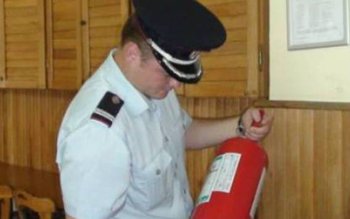 Secţii de votare verificate de …