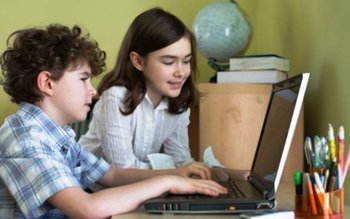 Vezi lista elevilor din județul …