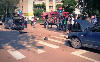 Accident la Botoșani! Trei persoane …