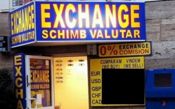 E haos la casele de …