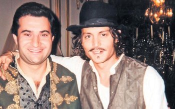 Johnny Depp a închis un …