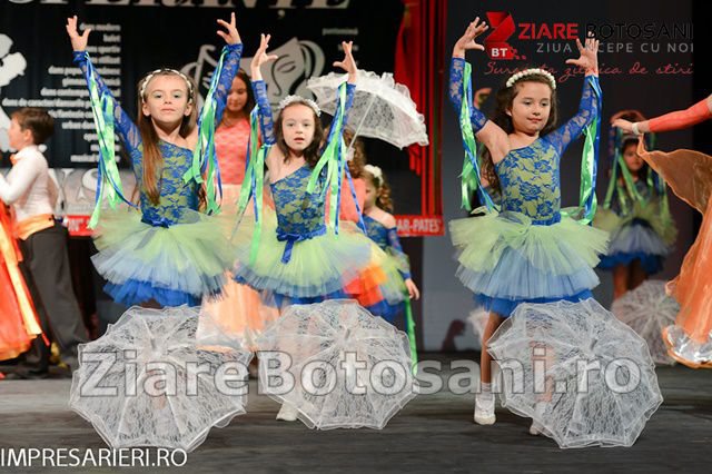 Botoşani capitala dansului - Concursul Naţional de Dans „Tinere Speranţe” un maraton de coregrafie şi dans -  Galerie FOTO