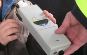 Șoferi depistaţi în trafic, deşi …