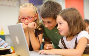 Vezi lista elevilor din județul …