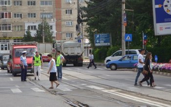 Accident în zona Carrefour! Un …