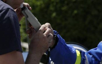 Tineri depistați în timp ce …