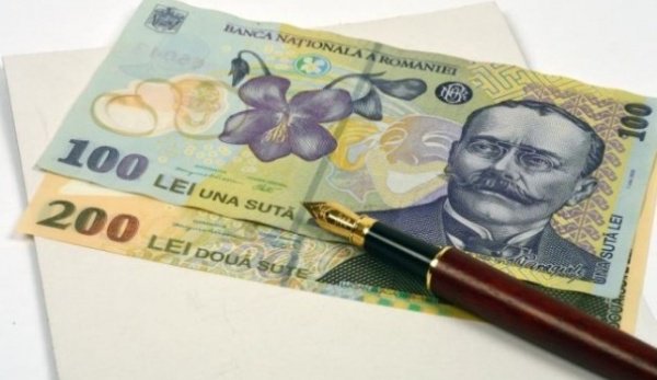 Românii ar putea plăti rate mai mari la creditele în lei, după BREXIT