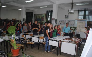 Dialog structurat cu TINErii botoșăneni …