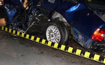 Accident cu trei răniţi pe …