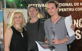 Trofeul Festivalului Seri Melancolice Eminesciene …
