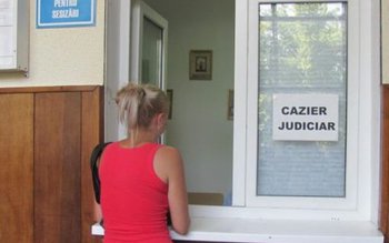 Certificatul de cazier judiciar se …