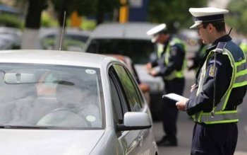 Infracţiuni la regimul rutier, constatate …