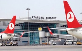 Elevi români blocați în Istanbul. …