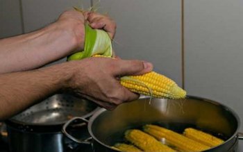 Sfântul Pantelimon: De ce se …