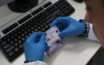 Permis de conducere polonez fals, …