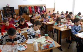 Veste uriașă pentru elevi și …