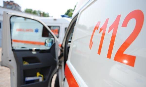 Minor accidentat de un autoturism la Vârfu Câmpului