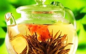 Care sunt beneficiile ceaiului de …