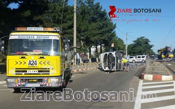 Autoutilitară răsturnată după ce șoferul …