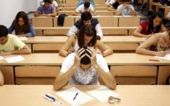 Vezi arondarea pe licee la …