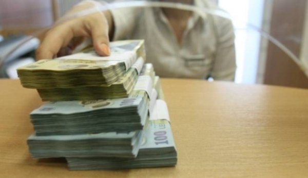 Se dau sporuri! Plus 60 la sută din salariu! Vezi dacă eşti pe listă