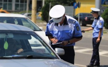 Douăzeci de permise de conducere …