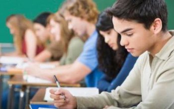 Reguli noi în şcoli, din …