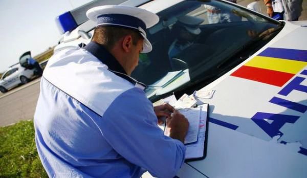 Tupeu de nedescris. Un tânăr din Dorohoi s-a urcat la volan fără permis de conducere!