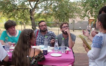 Cafenea publică la Ipotesti cu …