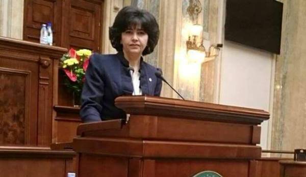 Senator Doina Federovici: Educaţia este cheia formării personalităţilor de mâine